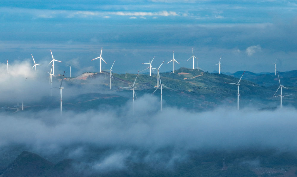 1703494664176085067.jpg 羊雄山風(fēng)電場一景.jpg